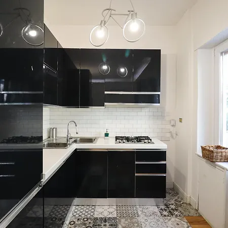 Casilina 403 Spacious 3bdr And 3 Bath Apartament *