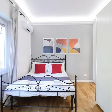 Casilina 403 Spacious 3bdr And 3 Bath Apartament Rzym