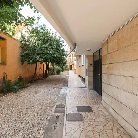 Casilina 403 Spacious 3bdr And 3 Bath Rzym